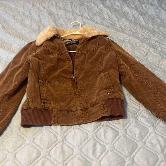 Sugary. Jacket - Picture 2 of 2